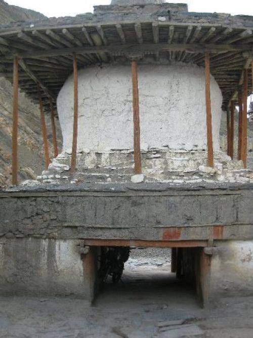 TREKKING IN MUSTANG 2010